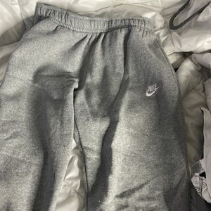 Men Nike Sweatpants